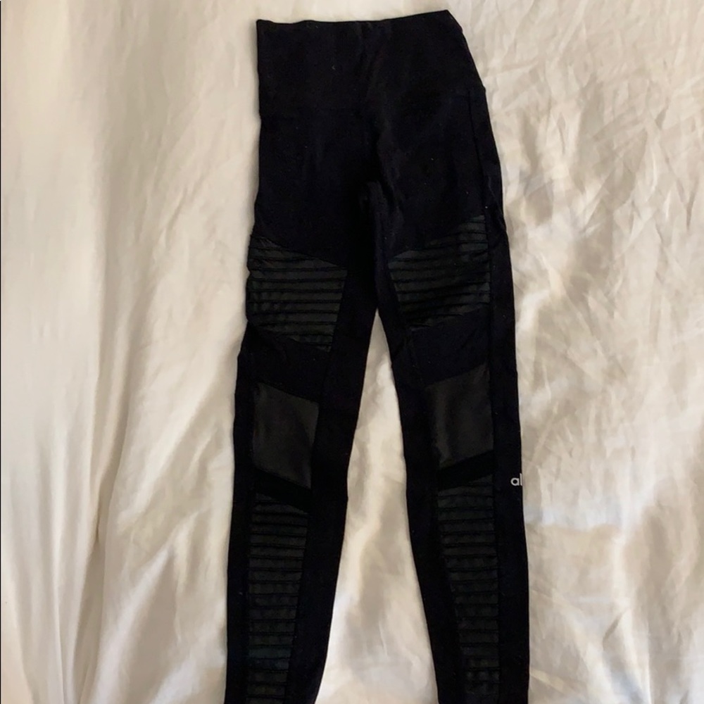 Alo Yoga Motto Legging (high waist)